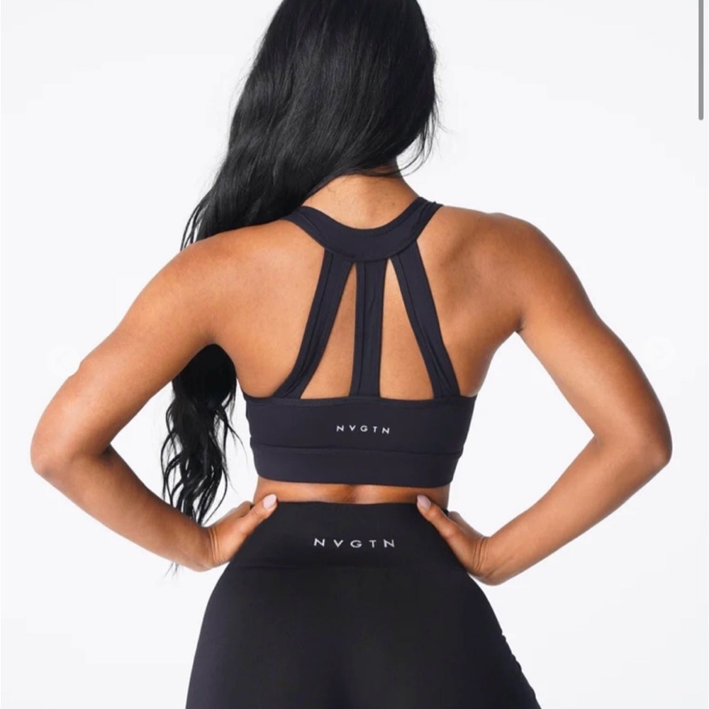 Sport bra by NVGTN